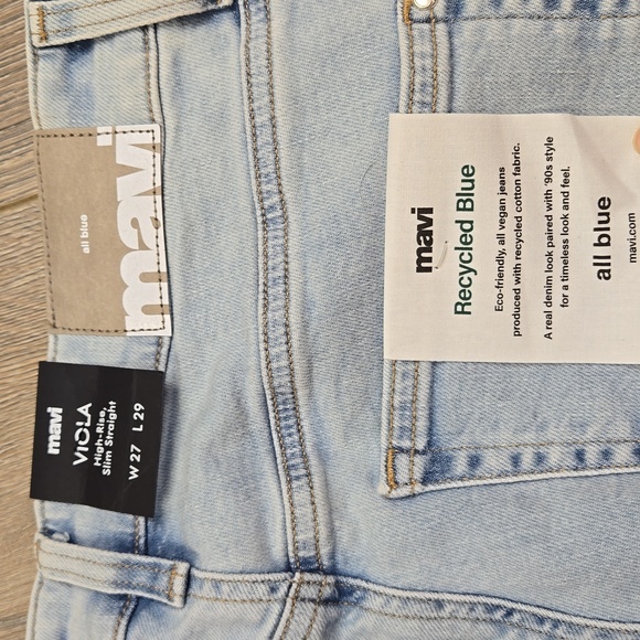 Mavi light wash Viola high rise slim straight leg cropped jeans size 27/29, NWT - Picture 10 of 15